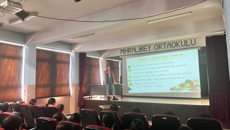 Kars’ta ortaokul öğrencilerine organik tarım eğitimi verildi