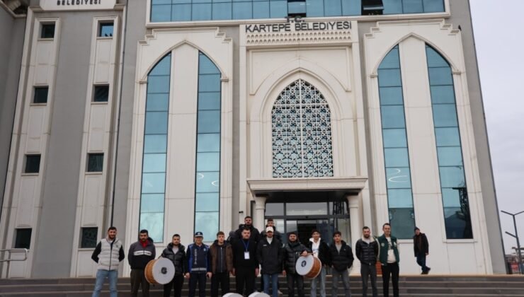 Kartepe’de Ramazan davulcularına görev kartı verildi