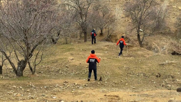 Kayıp yaşlı adam 51 kişilik ekiple aranıyor