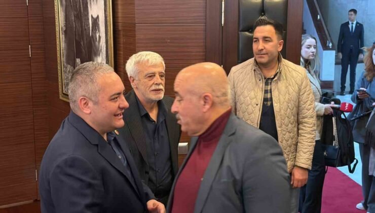 Keçiören Belediye Başkanı Özarslan: “(Özgür Özel hakkında) Bu sabah itibarıyla savcılığa suç duyurusunda bulundum”