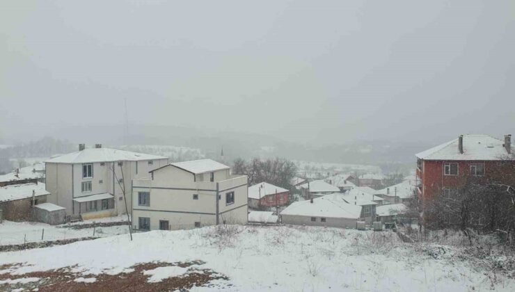 Kırklareli’nin yüksek kesimleri beyaza büründü