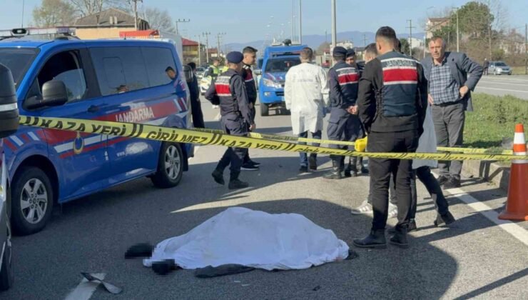 Kızına kahvaltıya giderken feci son: Kaza anı güvenlik kamerasında