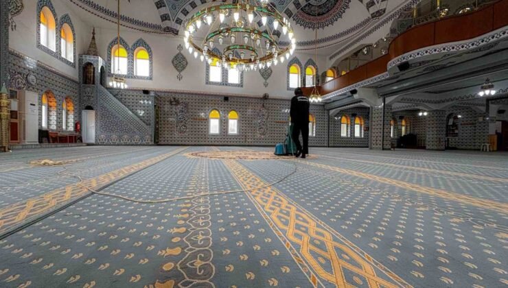 Körfez’de camiler Ramazan ayına hazırlanıyor