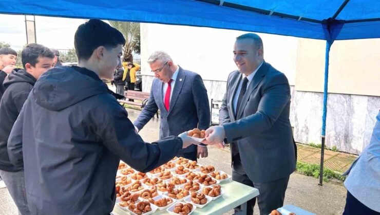 Köşk’te 6 Şubat depremlerinde hayatını kaybedenler için lokma hayrı yapıldı