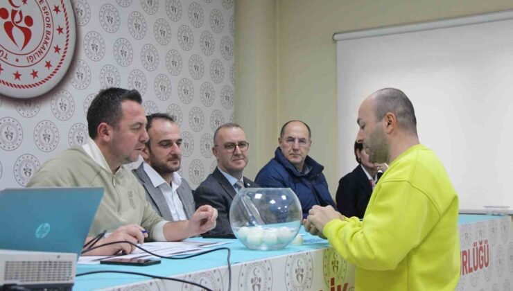 Kuralar çekildi