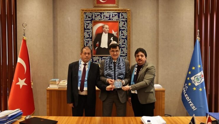 Kütahyaspor’un 60. yıl albümü yöneticilere takdim edildi