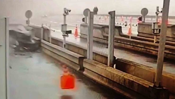 Kuzey Marmara gişelerinde araç bariyerlere çarptı: 1 yaralı