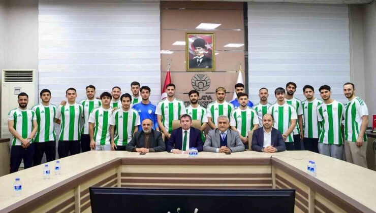 Malatya Yeşilyurtspor’dan toplu imza töreni