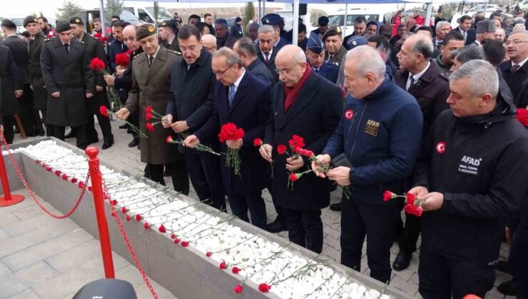Malatya’da depremde hayatını kaybedenler anıldı