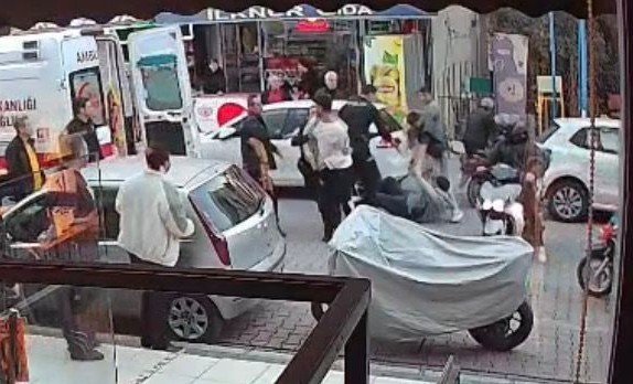 Mersin’de iki grup arasında bıçaklı kavga: 1 ağır yaralı