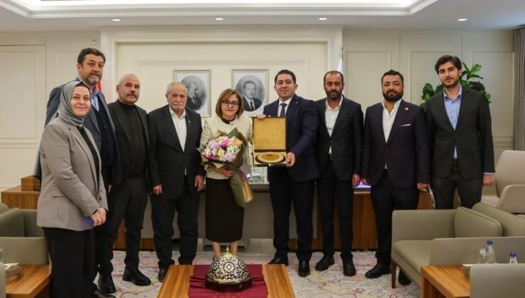 Muhtarlara genç başkan