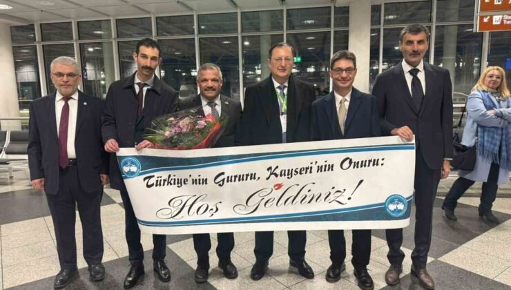 Münih’te Türk heyetine AKİB’ten coşkulu karşılama: Hulusi Akar’a büyük ilgi