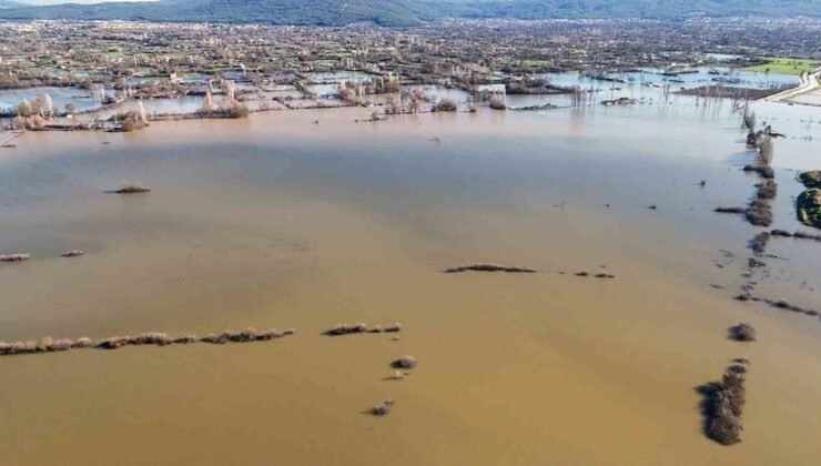 MUSKİ’den Karabağlar ovasında biriken su açıklaması: Her şey kontrolümüz altında
