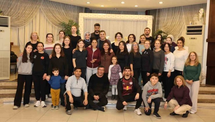 Nazilli Belediyesi halkoyunları ekipleri çalışmalarını sürdürüyor