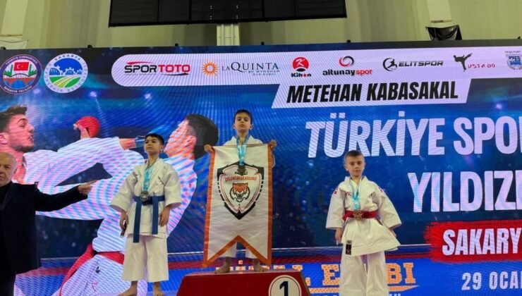 Nazillili minik karateci Türkiye şampiyonu oldu