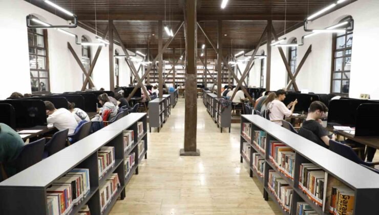 Nöbetçi Kitaphanelerden 816 bin 593 öğrenci faydalandı