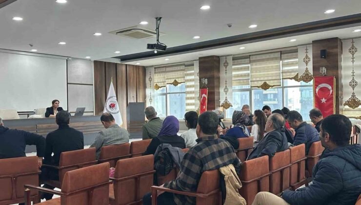 Öğretmen Akademilerinde sanat ele alındı