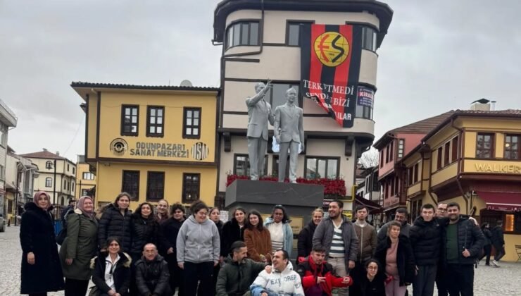 Özel ihtiyaçlı bireylere Eskişehir’de sosyal ve kültürel gezi