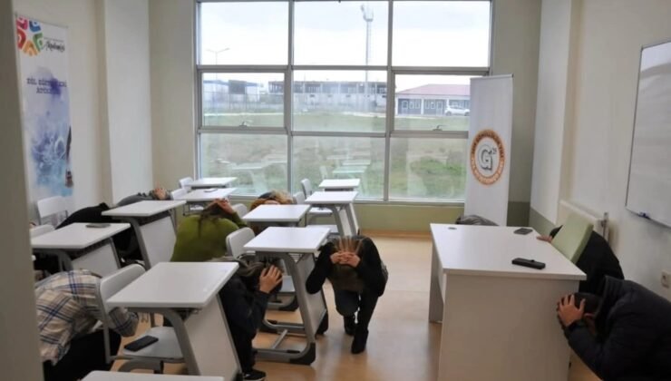 Pınarhisar’da yangın ve deprem tatbikatı gerçekleştirildi