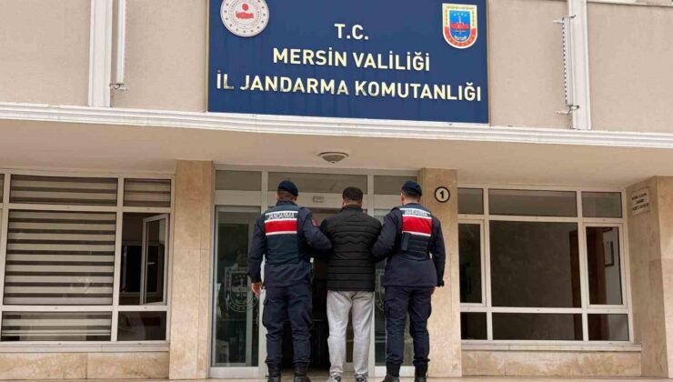 Plakasız araçla yakıt alıp kaçtı, jandarma yakaladı