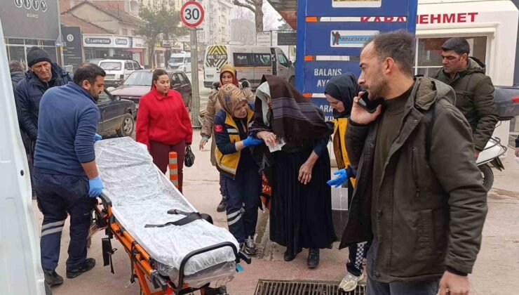 PTT Kargo minibüsünün çarptığı yaşlı kadın yaralandı