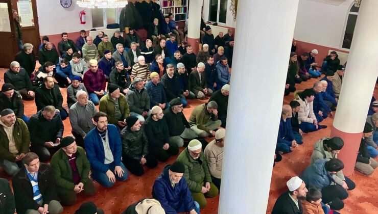 Ramazan ayında Bilecik’te camiler doldu