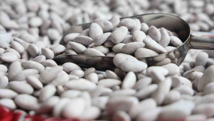 Ramazan soflarının vazgeçilmezi ’Badem Şekerine’ yoğun talep