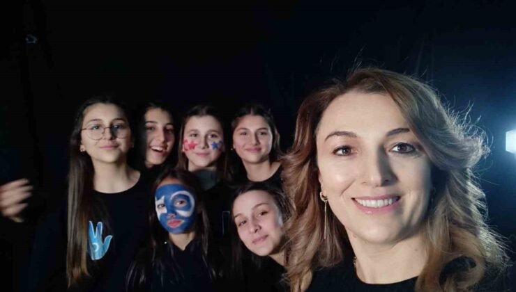 Samsun’daki ortaokuldan Doğu Türkistan için farkındalık çalışması