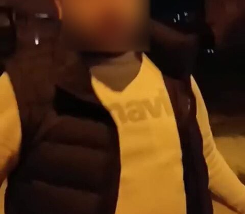 Sarıçam Belediyesi kamyonetiyle trafikte dehşet saçtı