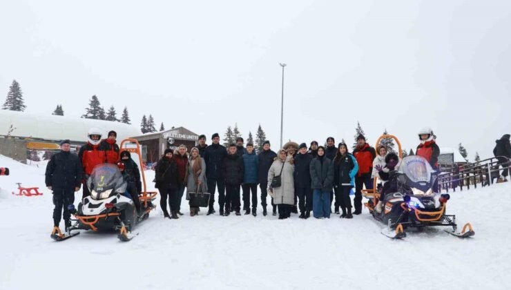 Şehit aileleri ve çocukları karın tadını jandarma ekipleriyle çıkardı