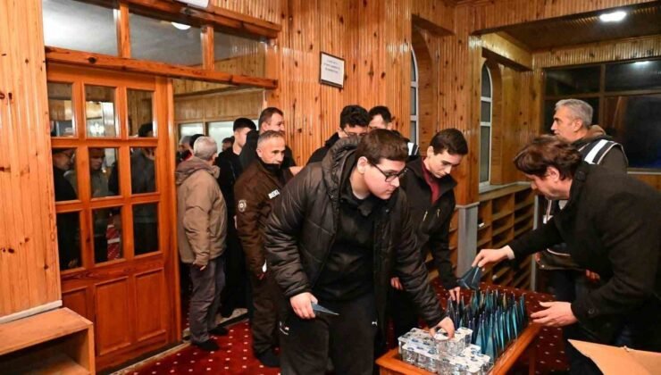 Şehit polis memuru dualarla anıldı