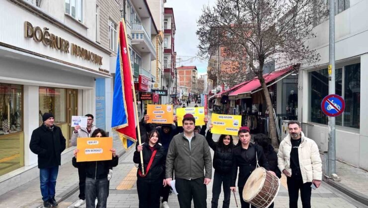 Şereflikoçhisar’da Ramazan coşkusu: Öğrencilerden Ramazan manileri söyledi