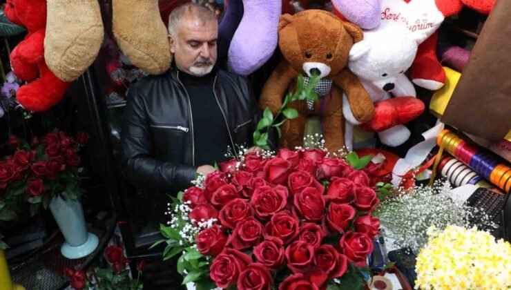 Sevgililer Günü’nde 100 TL’lerden başlayıp, 7 bin TL’ye kadar çıkan çiçek hediyesi