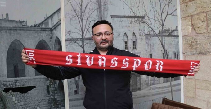 Sevgililer gününde eşini yalnız bırakıp Sivasspor’u seçti