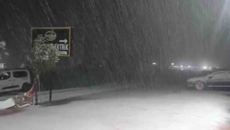 Silvan’da kar yağışı etkili oldu