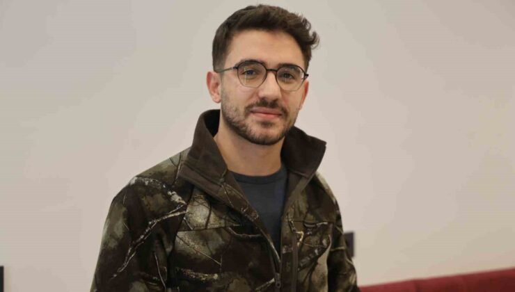 Sipariş ettiği dürümün içerisine sakalının kıllarını koydu, hesap ödemeden çıktı