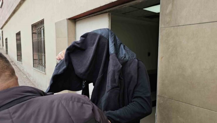 Suç örgütü operasyonunda gözaltına alınan 9 kişi adliyeye sevk edildi