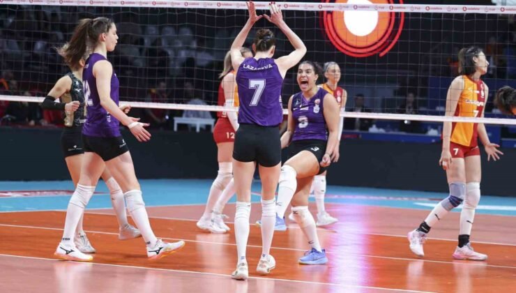 Sultanlar Ligi: Galatasaray: 3 – Zeren Spor: 1