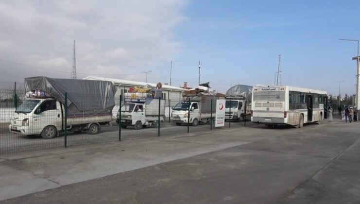 Suriyelilerin gönüllü geri dönüşü sürüyor