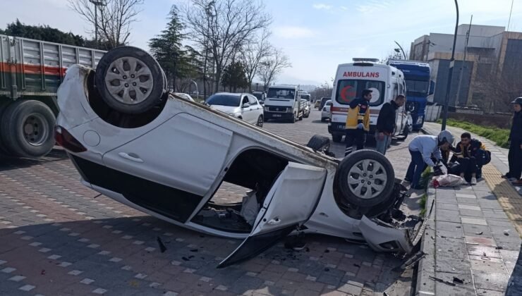 Takla atan otomobilin sürücüsü yaralandı