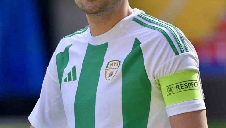 Tayyib Kanarya, eski takımına hattrick yaptı