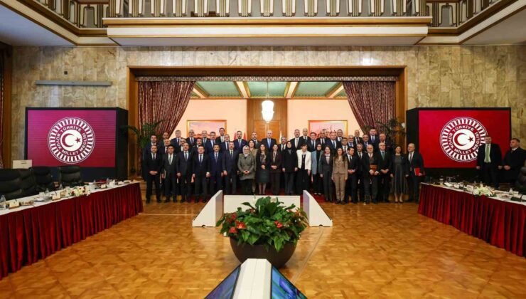 TBMM Başkanı Kurtulmuş: “Rapor, af mahiyetinde algı üretecek başlıklardan uzak”