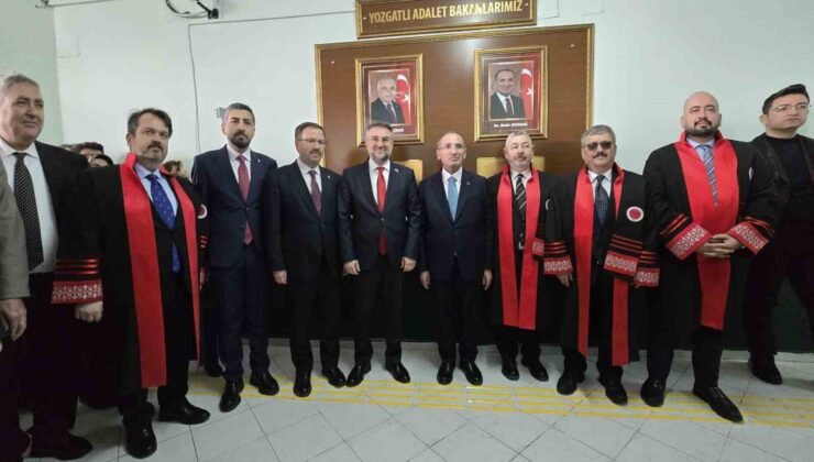 TBMM Başkanvekili Bekir Bozdağ: “1982 Anayasası artık Türkiye’yi taşıyamıyor”