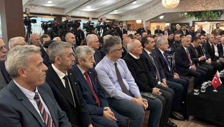 TBMM Başkanvekili Celal Adan: “Kürsü işgalinin emekliye mi faydası var? İşsize mi faydası var”