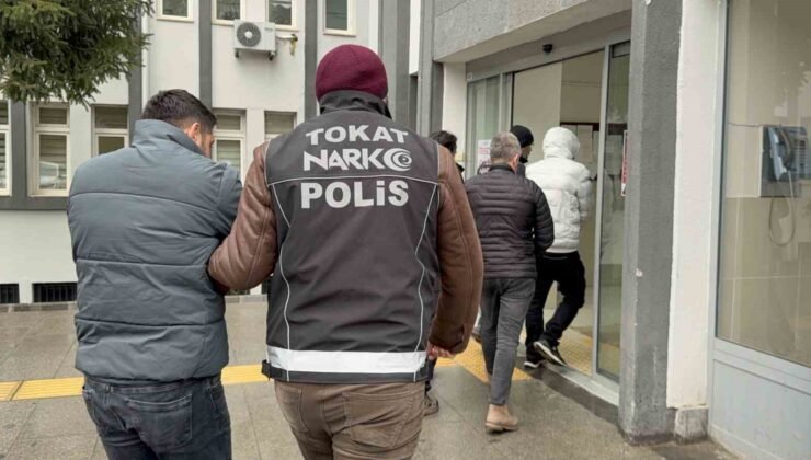 Tokat’ta rekor miktarda sentetik ecza ele geçirildi: 3 şüpheli tutuklandı