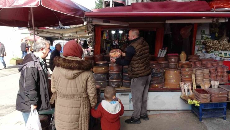 Trabzon’da Ramazan öncesi güveç tezgâhları eski günlerini arıyor