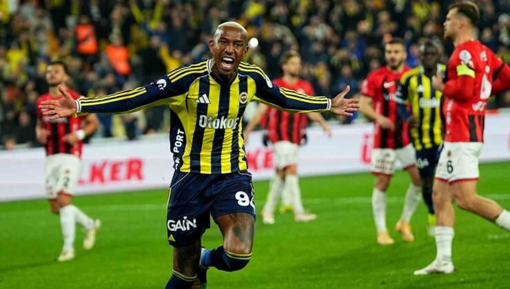 Trendyol Süper Lig: Fenerbahçe: 3 – Gençlerbirliği: 0 (İlk yarı)