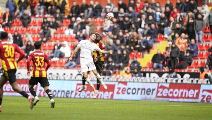 Trendyol Süper Lig: Kayserispor: 0 – Antalyaspor: 0 (İlk yarı)