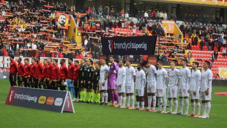 Trendyol Süper Lig: Kayserispor: 0 – Antalyaspor: 0 (Maç devam ediyor)