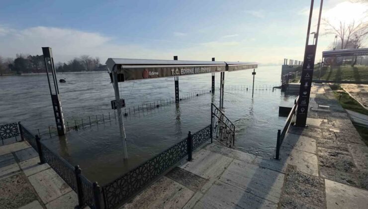 Tunca ve Meriç’te alarm seviyesi kırmızıdan turuncuya düştü: Debiler geriledi